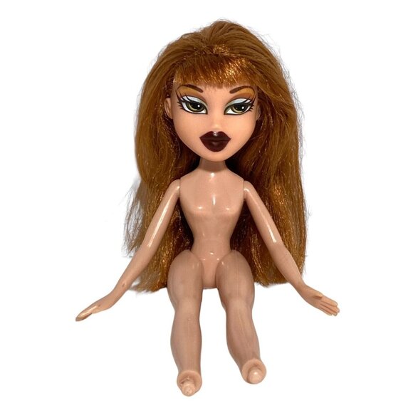 Bratz Meygan Xpress It 2002 Green Eyes Burgundy Lips Nude Doll Only MGA - Picture 9 of 12